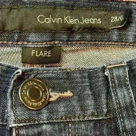Calvin Klein Women's Flare Jeans Size 6 Dark Blue Embroidered 5-Pocket - Picture 4 of 4